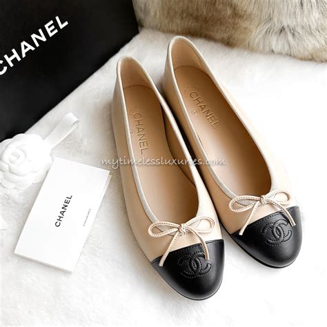 chanel ballerina flats classic.